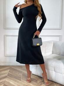 SHEIN Clasi 不對稱領長袖連衣裙