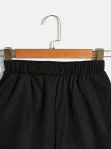 SHEIN Pantalones Cortos Tejidos Sueltos De Color Sólido Casuales Para Niños
