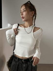 DAZY Women's Solid Color Asymmetric Neck Cropped T-Shirt Long Sleeve Women Tops