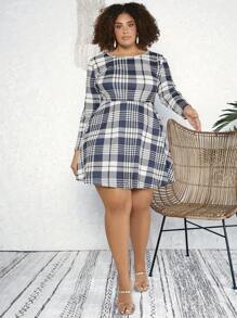 SHEIN CURVE+ Robe À Carreaux Grande Taille - Bleu marine - Voir 4