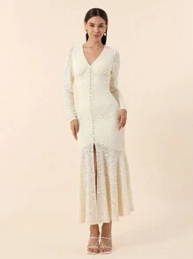 SHEIN Privé 女士杏色毛絨面料蕾絲腰身修身人魚裙風格長袖連衣裙 - 杏色 - 查看 5