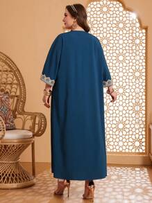 Al Najma 大尺碼刺繡編織腰帶拼接波浪袖裙