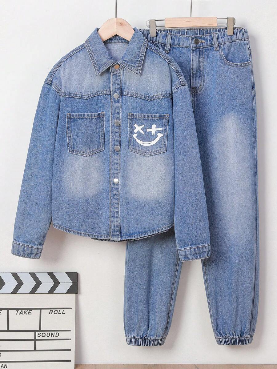 Traje De Mezclilla Impreso Para Niños Con Patrón De Cara De Dibujos Animados - Azul lavado medio - Ver 1