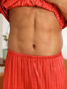 Men's Color Block Trim Top And Solid Color Long Pants Homewear Set - Red - View 3