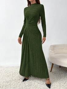 SHEIN Privé 女士皺褶鬆緊針織連衣裙 - 綠色 - 查看 1