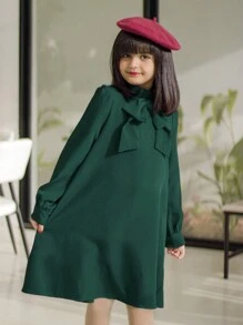 SHEIN 女孩蝴蝶結裝飾立領羈扣 A 字長袖連身裙 - 綠色 - 查看 5