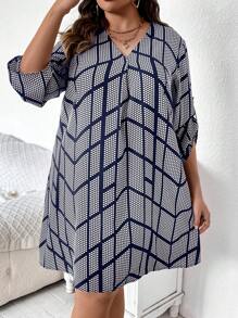 SHEIN LUNE 大尺碼波點印花v領連衣裙 - 寶藍色 - 查看 1