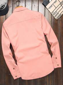男士帶蓋口袋純色牛仔襯衫 - 西瓜粉 - 查看 2