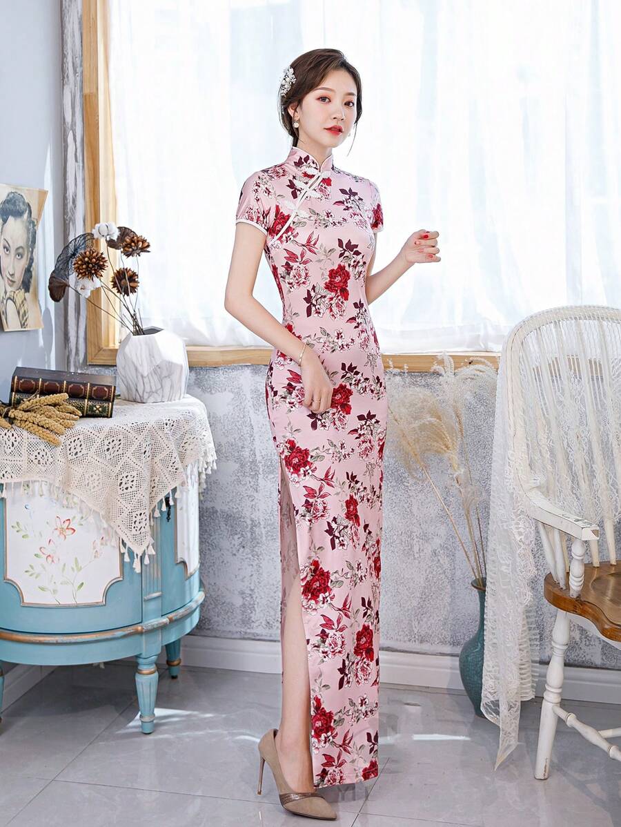 Fikoo 粉色复古碎花女士旗袍连衣裙 - 新娘旗袍，优雅中式长款旗袍，女士夏季长款晚礼服，短袖侧开衩，适合婚礼宾客、花园派对、文化活动和正式场合，女士度假服装 - 粉色 - 查看 1