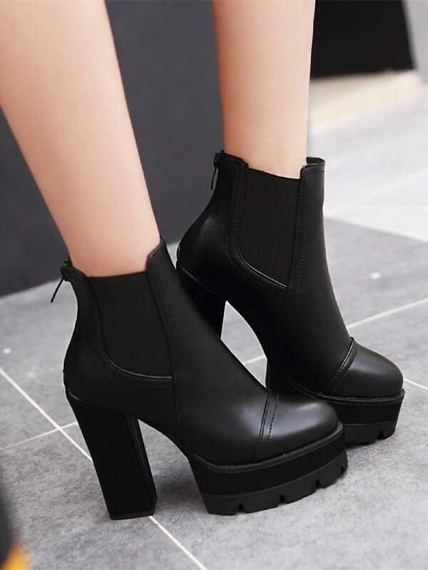 بوت كاحل نسائي بوت كاحل قصيرة ذات كعب سميك للخريف والشتاء، بوت كاحل سوداء دافئة ذات سحاب خلفي، بوت للنساء