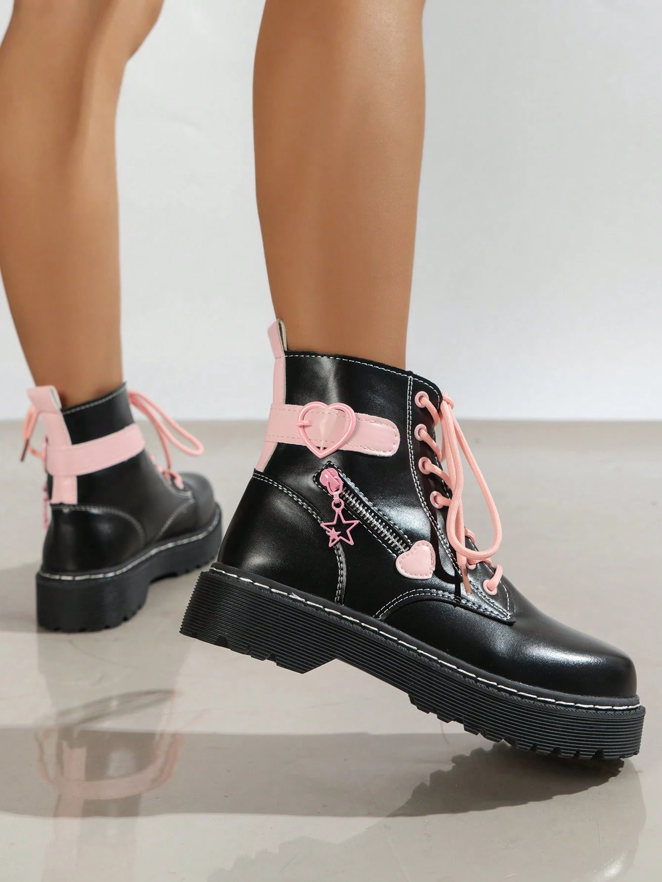 Our Kawaii Women's Lace-Up Black Ankle Boots is such a vibe - ROMWE