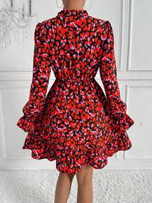 SHEIN Privé Ruffled Hemline & Heart Print Tie Collar Dress - Multicolor - View 2