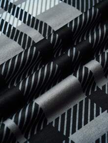 SHEIN LUNE 大尺碼格紋拼接束線口袋立領紐扣細節運動衫 - 黑色 - 查看 5