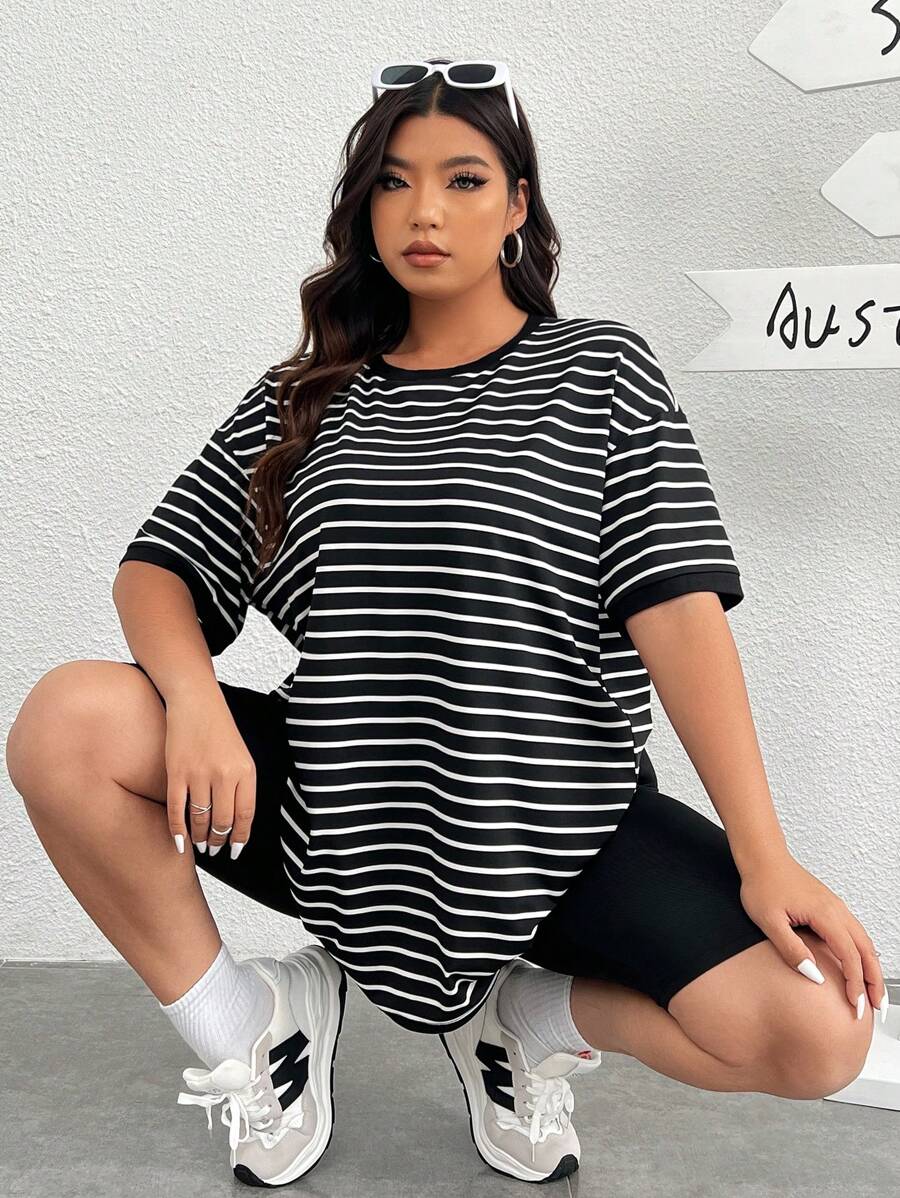 SHEIN EZwear 大码条纹圆领 T 恤，夏季 - 黑色 - 查看 1