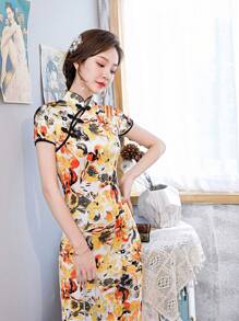 Fikoo Full Floral Print High Slit Side Cheongsam Dress - Yellow - View 4