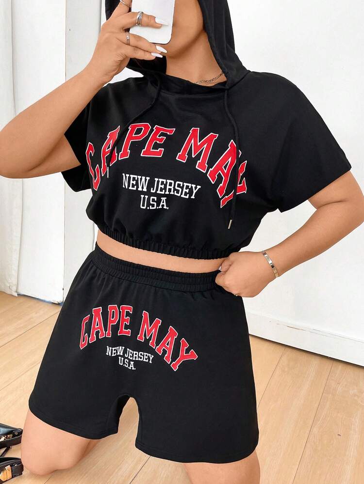 Plus Size Women'S Letter Printed Short Sleeve Hooded T-Shirt And Shorts Set