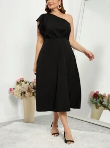 SHEIN Privé 大尺碼女用情人節優雅一字肩 A 字小黑裙 - 黑色 - 查看 3