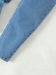 SHEIN 男童休闲字母印花连帽卫衣和牛仔裤套装，舒适简约，2 件套 - 彩色 - 查看 5