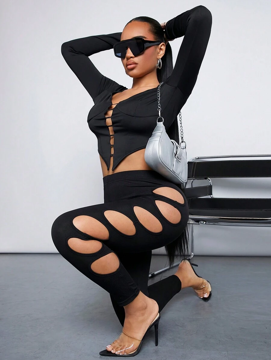 SHEIN SXY Gợi cảm Xu hướng: Cắt giảm Vượt qua Băng bó Thiết kế Tay áo dài Áo thun - màu đen - Xem 1