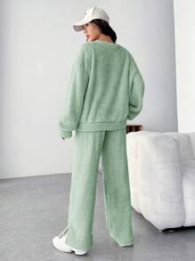 SHEIN EZwear Patch Details Teddy Sweatshirt And Pants Set - Olive Green - View 2