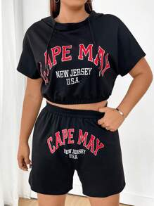 Flirla Plus Size Women'S Letter Printed Short Sleeve Hooded T-Shirt And Shorts Set