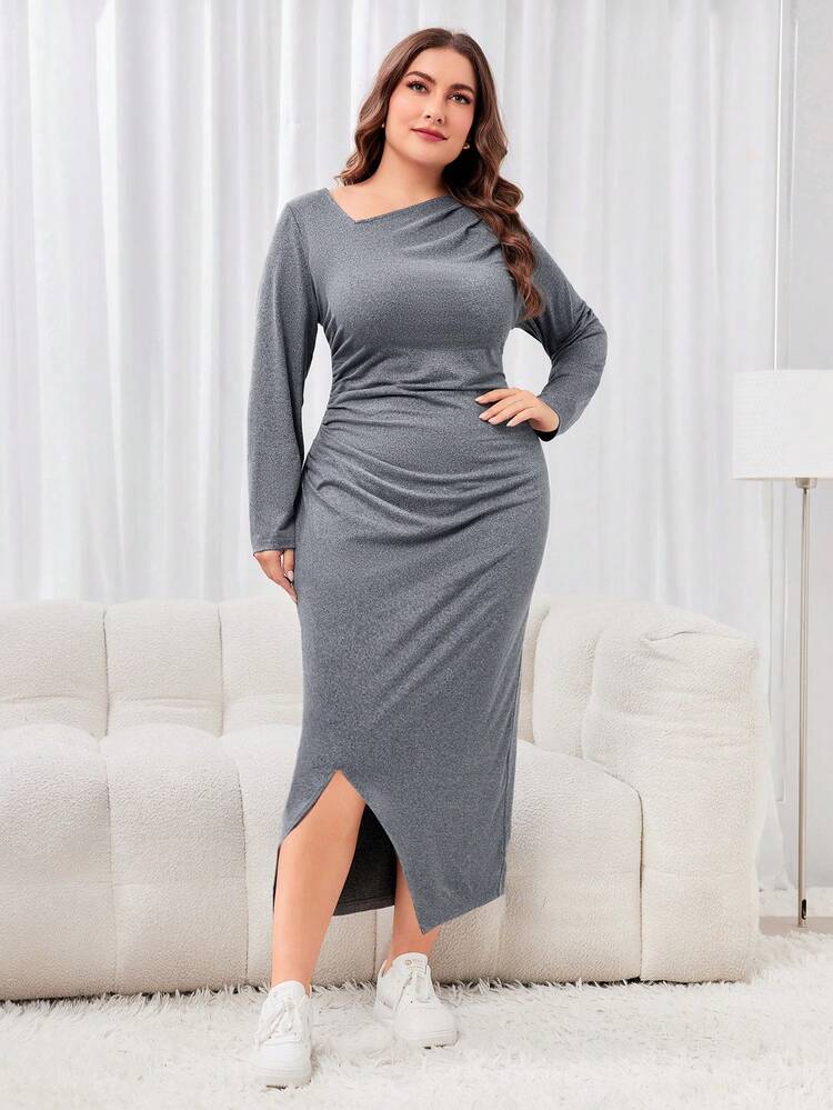 Plus Size Women'S Slip Dress With Split Hem And Pleats