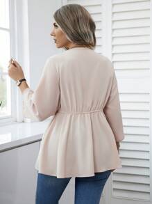 Calvaya 大尺寸純色荷葉邊上衣 - 杏色 - 查看 2