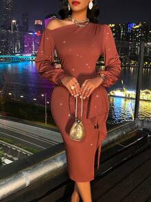 時尚性感斜肩長袖連衣裙