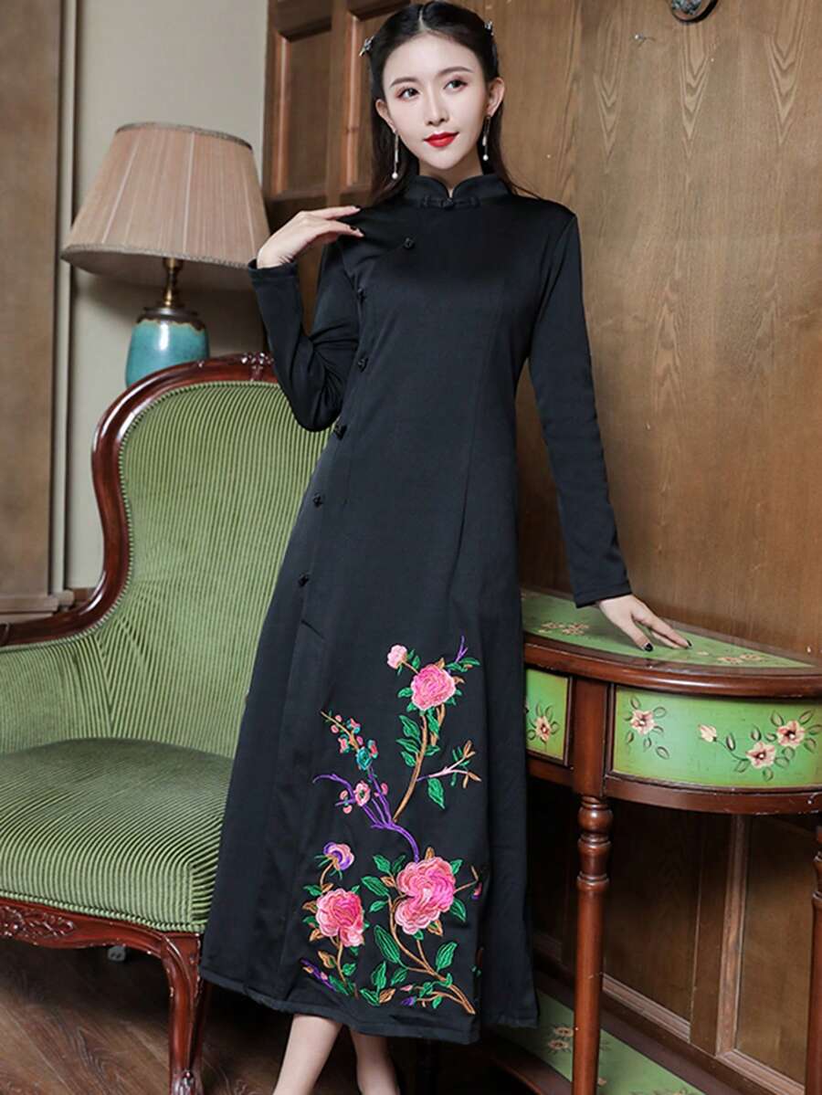 秋冬新款加厚刺繡長款旗袍連衣裙,設計改良,適合日常穿著 - 黑色 - 查看 1
