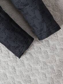 SHEIN 幼兒女童休閒簡潔卡通圖案長袖運動衫和打底褲2件套裝,適用於春秋季節 - 黑色 - 查看 5