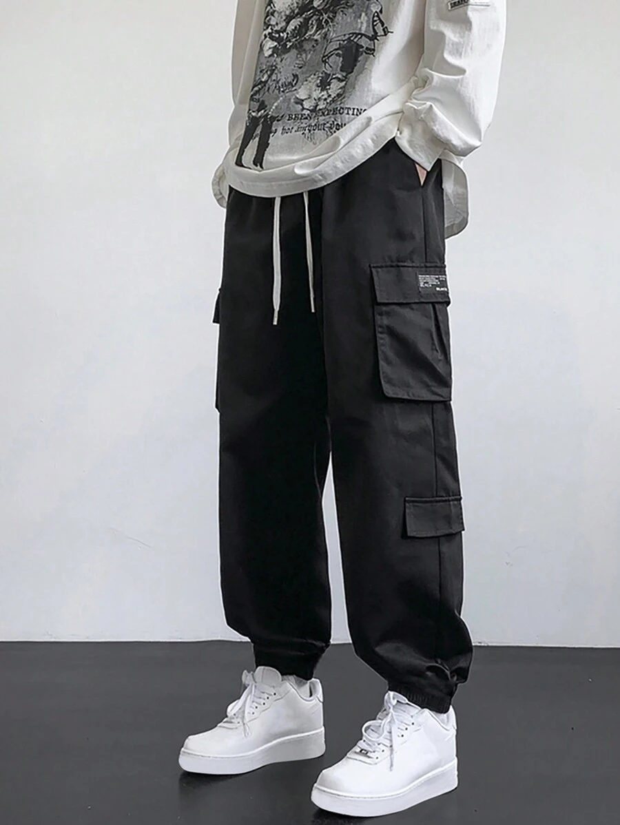 Men's Slogan Graphic Flap Pocket Side Drawstring Waist Cargo Pants, Autumn - Black - View 1