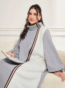 Mulvari Kích thước lớn Khối màu Cổ cao Tay áo lồng đèn Đầm - Màu Xám nhạt - Xem 5