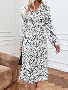 SHEIN LUNE 女款滿心心形印花燈籠袖連身裙 - 黑與白 - 查看 1