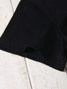SHEIN EZwear 女士可愛的花紋短袖t恤 - 黑色 - 查看 3