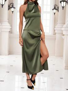 Zolique Solid Halter Top With Matching Skirt Two Piece Set - Army Green - View 3