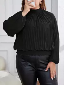 SHEIN Privé Women'S Plus Size Solid Color Round Neck Lantern Sleeve Blouse - Black - View 1