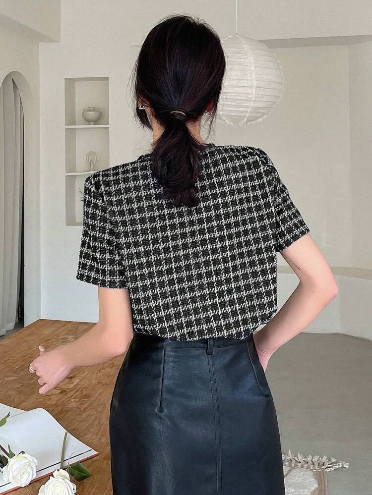 Women's Plaid Round Neck Short Sleeve T-Shirt