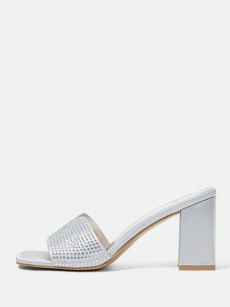 Silver Satin Hot Diamond Fashionable And Comfortable Women's Mules Small Block Heel Sandals