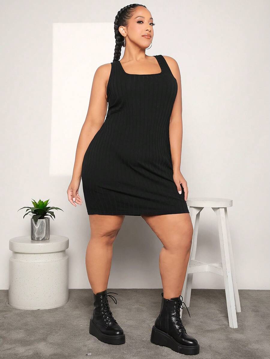 SHEIN CURVE+ 大尺碼方領無袖連衣裙 - 黑色 - 查看 1