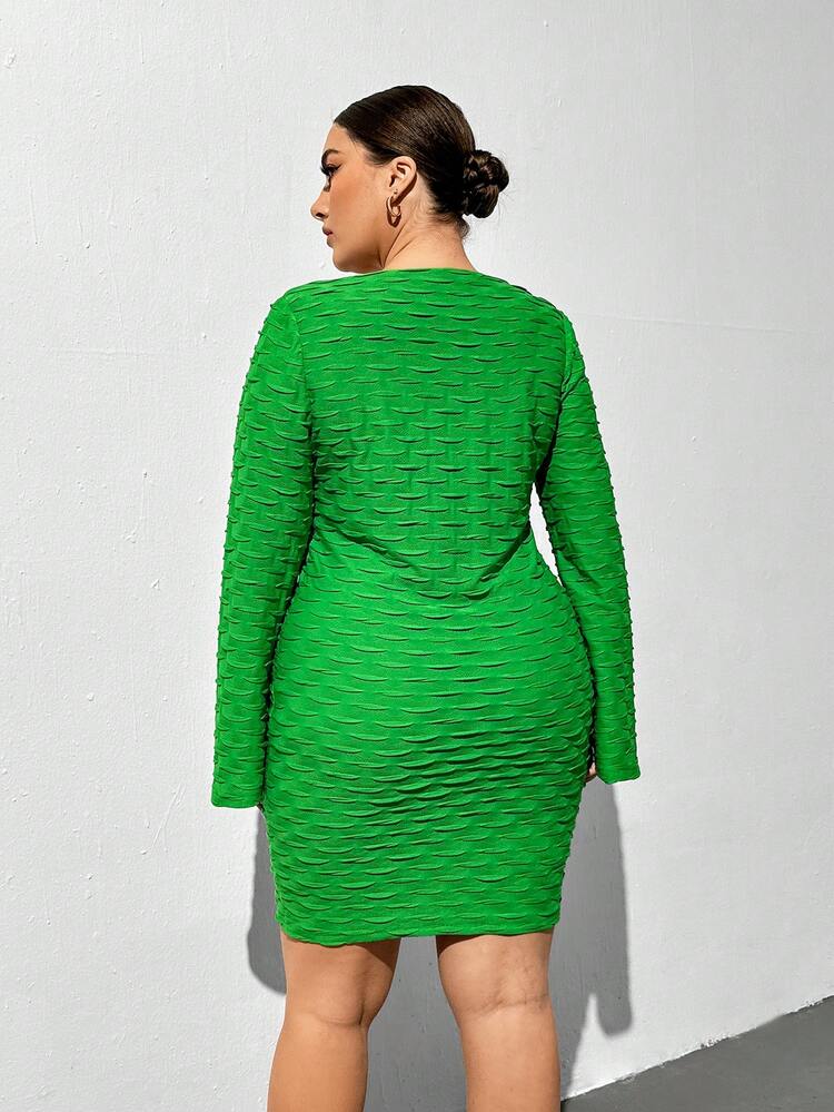 Plus Size Women's New Spring And Summer Fashionable Green Bell-Sleeved Long-Sleeved Dress