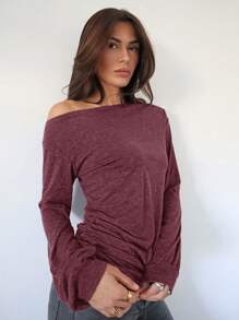 SHEIN Essnce 女式斜肩長袖t恤 - 酒紅色 - 查看 4