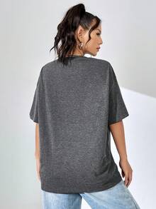 SHEIN EZwear 字母和汽車圖案印花圓領t恤 - 深灰色 - 查看 2