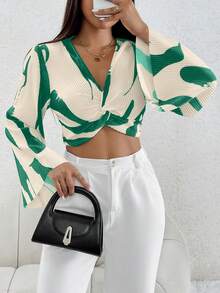 SHEIN PETITE 扭結細節泡泡袖短款上衣 - 綠色 - 查看 3