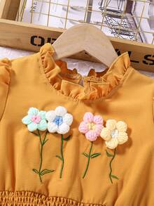 少女夏季休閒連衣裙，3D花卉裝飾泡泡袖 - 黃色 - 查看 3