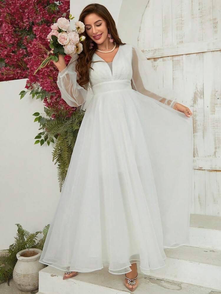 Women'S Long Sleeve Sheer Bridal Gown