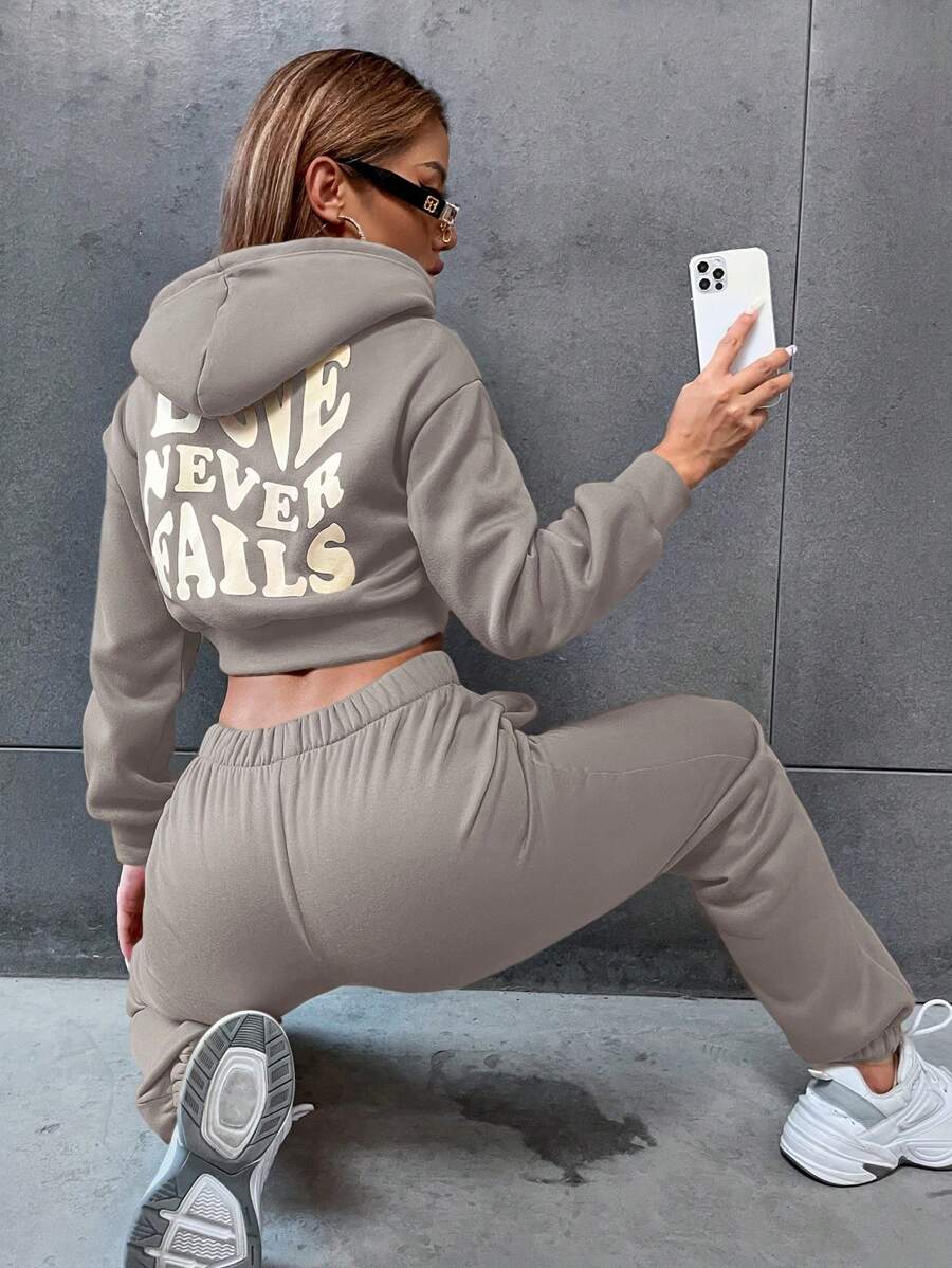 SHEIN EZwear 女士口號印花連帽衫和運動長褲套裝 - 杏色 - 查看 1