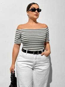 SHEIN Essnce Plus Size Women's Spring And Summer New Fashion Casual Vacation One-Shoulder Striped Short-Sleeved Tight T-Shirt