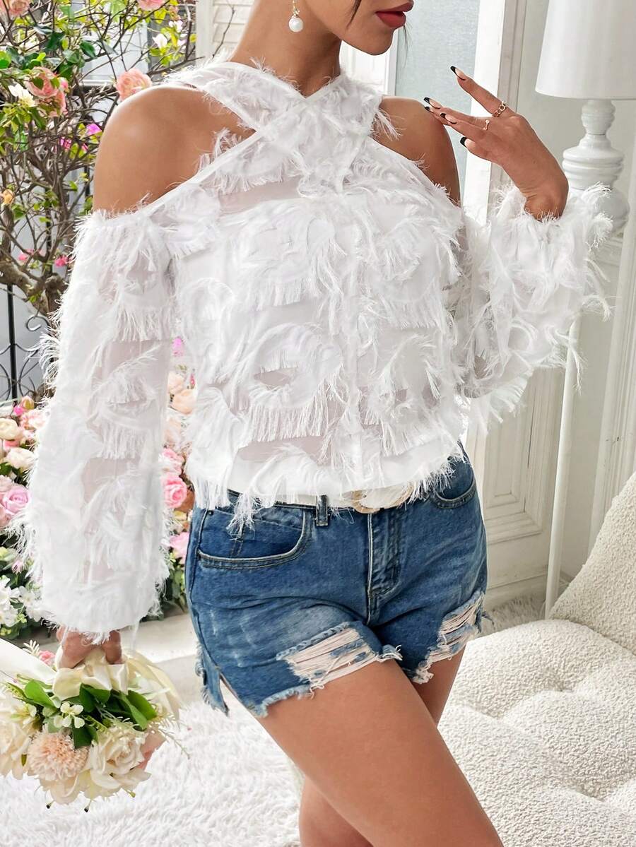 SHEIN Privé 中空切割肩膀燈籠袖毛茸茸襯衫 - 白色 - 查看 1