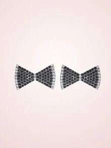 SHEIN MOD 1 Par De Pendientes Con Lazo Llenos De Diamantes De Imitación En Diseño Personalizado - Blanco y Negro - Ver 1