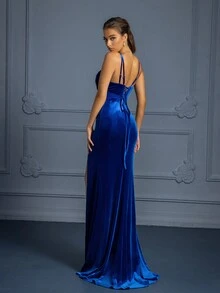 Sexy Blue Velvet Halter Neck Dress With High Slit And Open Back, Suitable For Parties, Banquets, Birthdays And Other Occasions - Royal Blue - View 2
